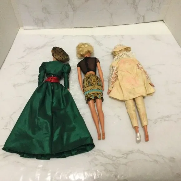 Mattel Barbie Classique Dolls And Holiday Vintage Lot Of 3 READ - Picture 6 of 11